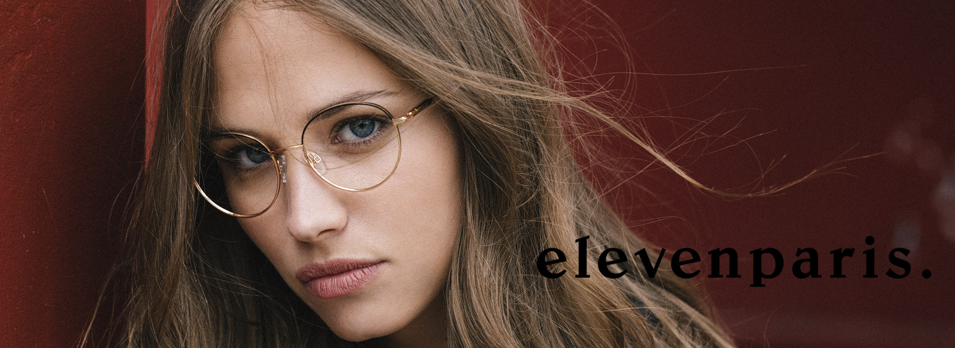 очки пантос. милли бобби браун 2020. милли бобби браун очки.